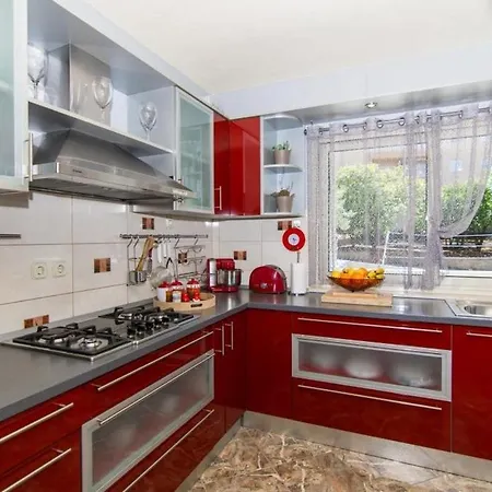 In Okrug Gornji With Terrace, Air Conditioning, Wifi, Washing Machine 5157-1 *