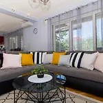 Appartamento In Okrug Gornji With Terrace, Air Conditioning, Wifi, Washing Machine 5157-1